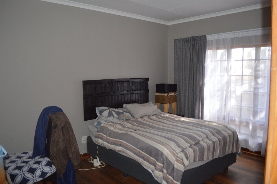 5 Bedroom Property for Sale in Irene Park North West